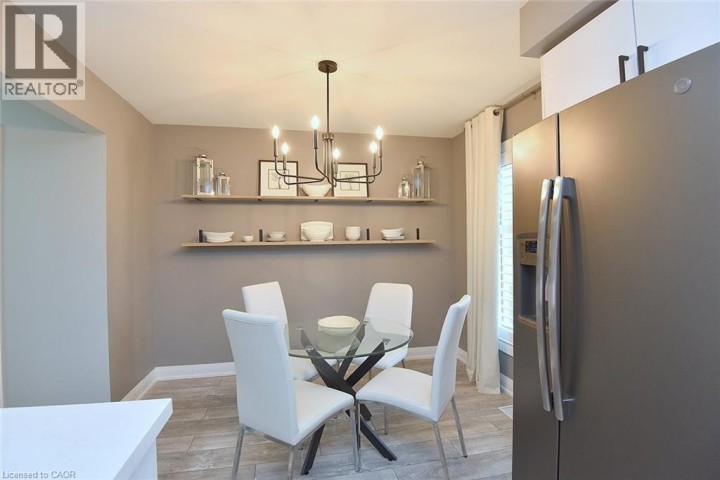 Photo 12 at 13 Emick Drive, Meadowlands, Ancaster