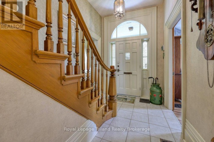 Photo 3 at 94 Rolph Street, Tillsonburg