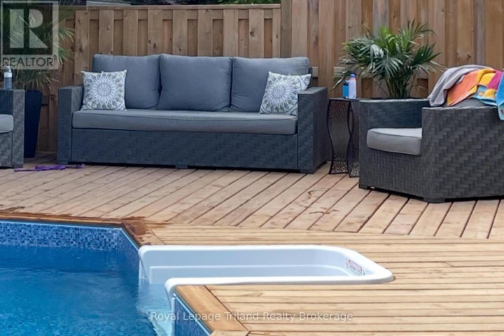 Photo 32 at 26 Knowles Drive, Woodstock - North, Woodstock