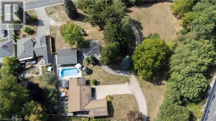 Photo 7 at 232 E Paris Road, Ewing, Brantford