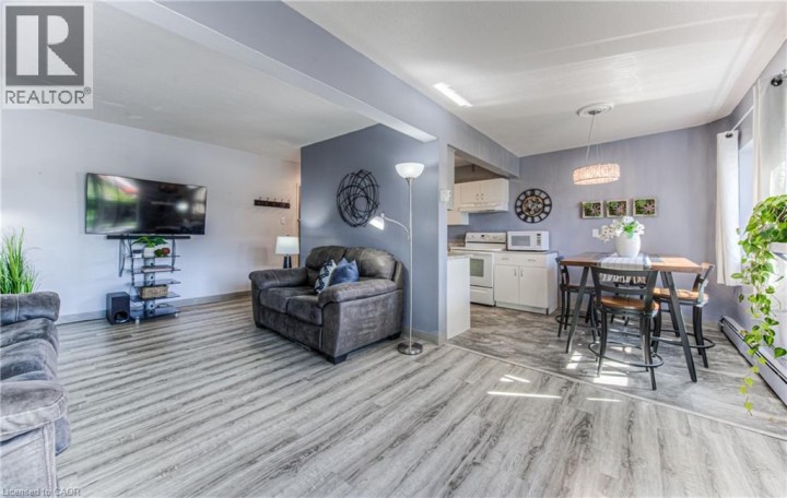 Photo 10 at 201 - 283 N Fairway Road, Chicopee / Freeport, Kitchener