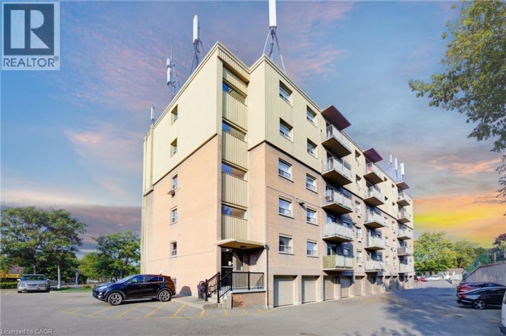 Photo 33 at 201 - 283 N Fairway Road, Chicopee / Freeport, Kitchener