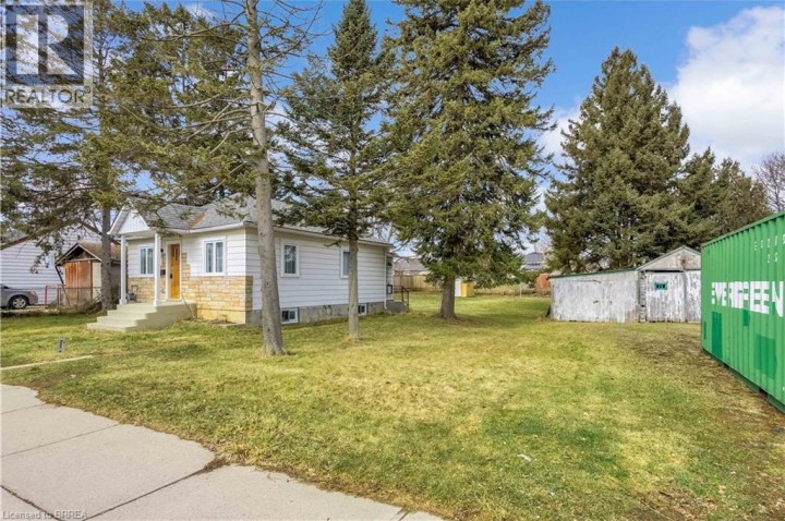 Photo 30 at 35 Eighth Avenue, Eagle Place East, Brantford