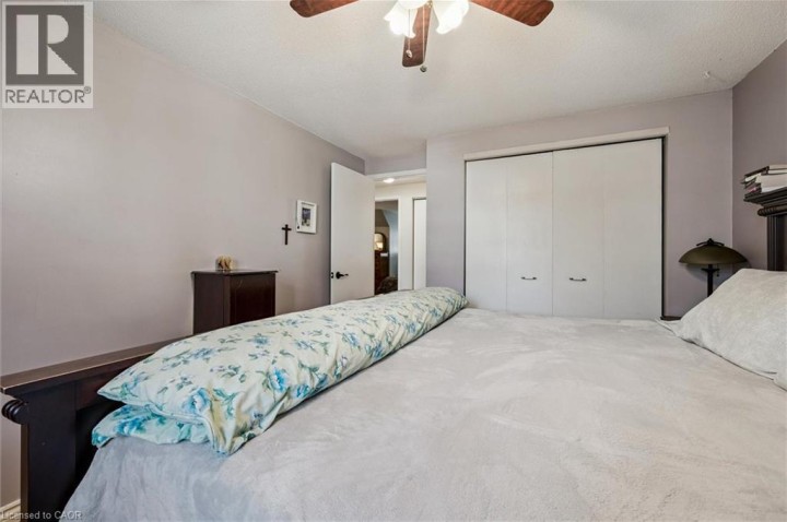 Photo 23 at 37 Edgemere Drive, Churchill Park / Moffatt Creek, Cambridge