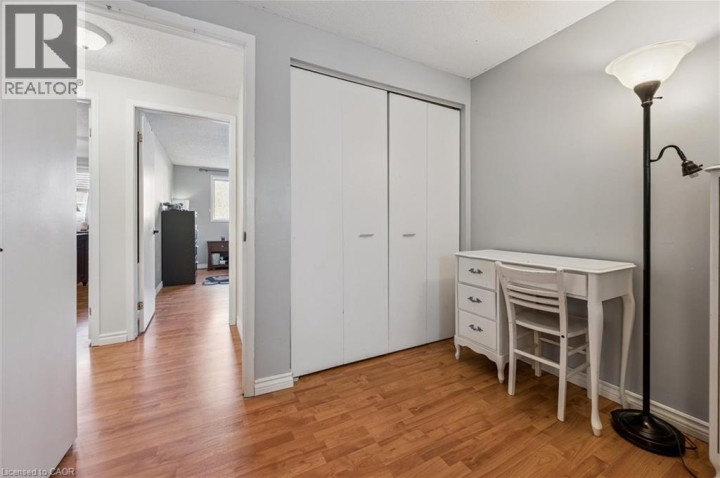 Photo 28 at 37 Edgemere Drive, Churchill Park / Moffatt Creek, Cambridge