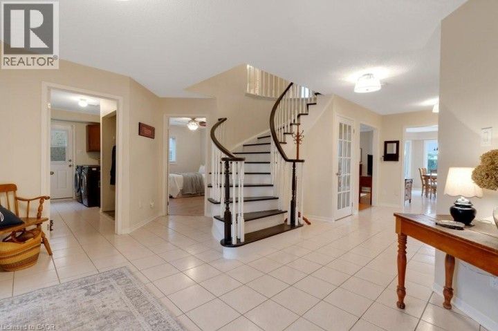 Photo 3 at 32 Kingfisher Crescent, Clemens Mills / Saginaw, Cambridge