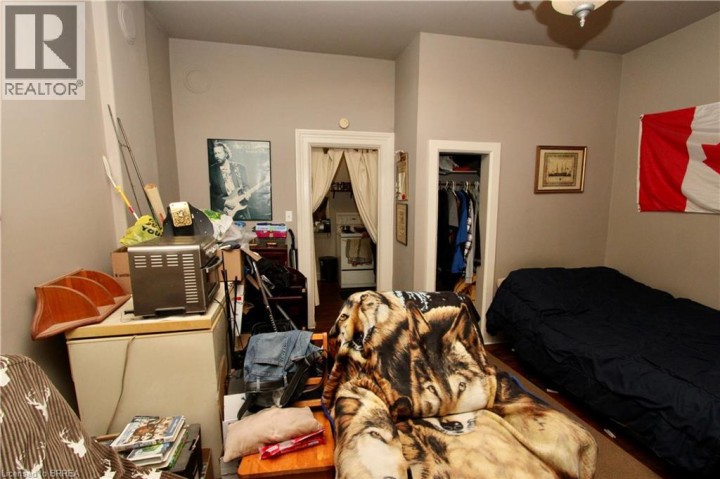 Photo 11 at 62 Arthur Street, Victoria / Arthur, Brantford