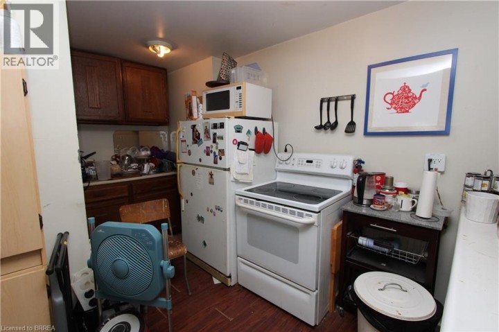 Photo 24 at 62 Arthur Street, Victoria / Arthur, Brantford