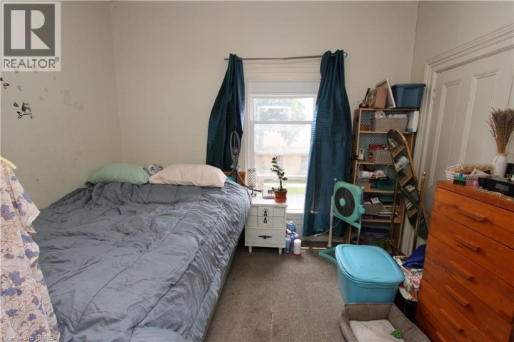 Photo 29 at 62 Arthur Street, Victoria / Arthur, Brantford