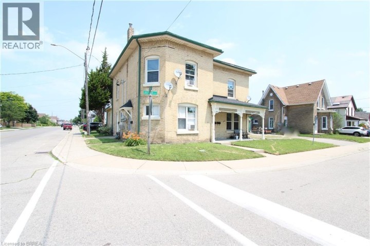Photo 3 at 62 Arthur Street, Victoria / Arthur, Brantford