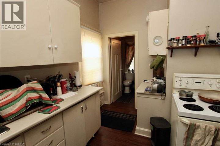Photo 6 at 62 Arthur Street, Victoria / Arthur, Brantford
