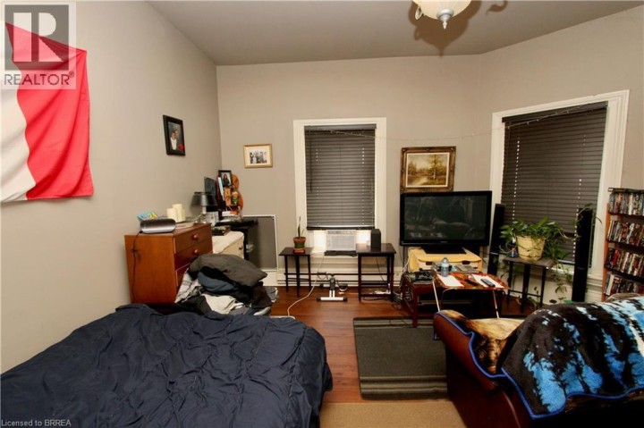 Photo 8 at 62 Arthur Street, Victoria / Arthur, Brantford