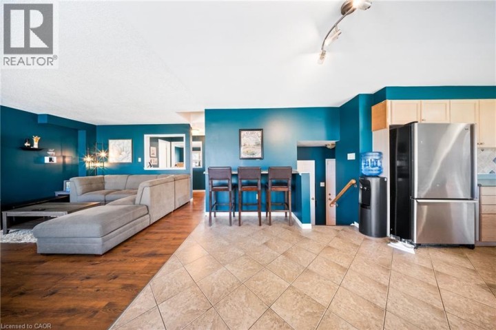 Photo 13 at 132 Blackburn Drive, Empire, Brantford