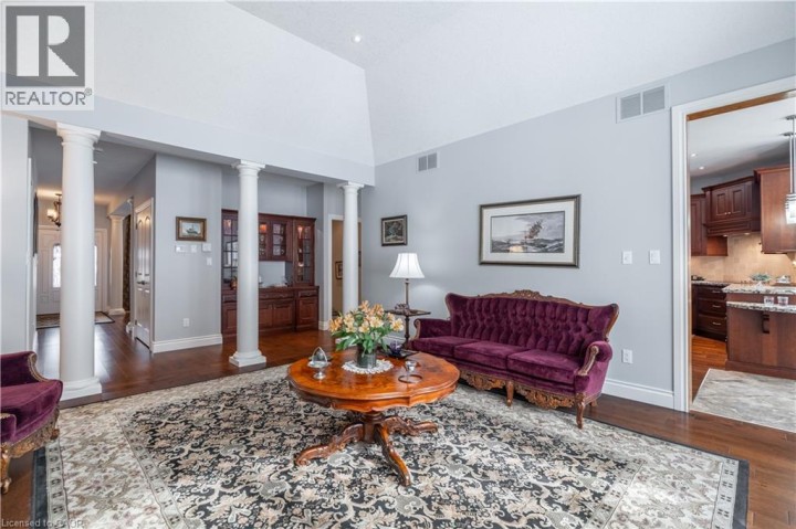 Photo 15 at 200 Falling Brook Drive, Oakhill / Clearview Ancaster Heights / Mohawk, Ancaster