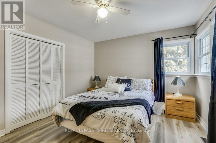 Photo 13 at 6247 Imperial Road, Rural Malahide, Malahide