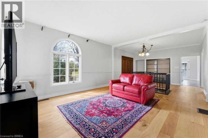 Photo 10 at 46 Tutela Heights, Tutela Heights, Brantford