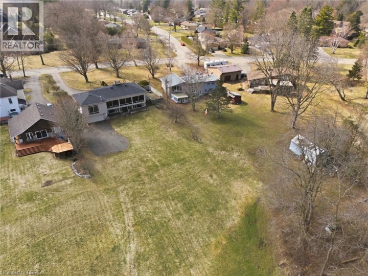 Photo 49 at 46 Tutela Heights, Tutela Heights, Brantford