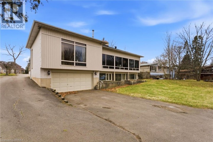 Photo 5 at 46 Tutela Heights, Tutela Heights, Brantford