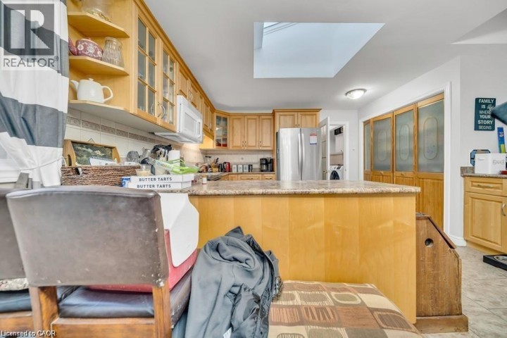 Photo 15 at 15 Anderson Drive, Churchill Park / Moffatt Creek, Cambridge