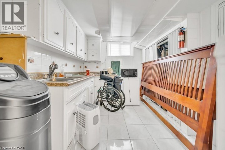 Photo 31 at 15 Anderson Drive, Churchill Park / Moffatt Creek, Cambridge