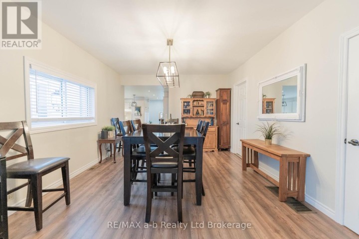 Photo 13 at 13 N Potters Road, Tillsonburg