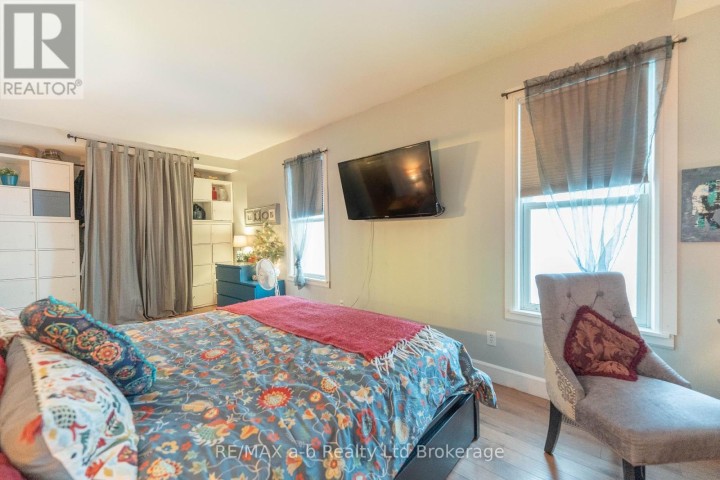 Photo 21 at 13 N Potters Road, Tillsonburg