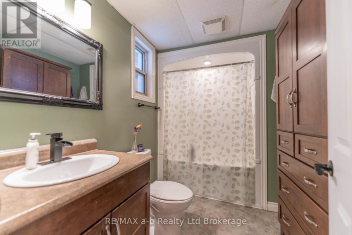 Photo 22 at 13 N Potters Road, Tillsonburg