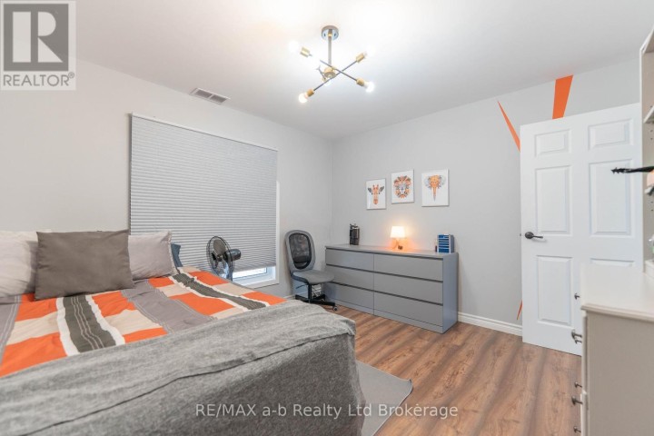 Photo 31 at 13 N Potters Road, Tillsonburg