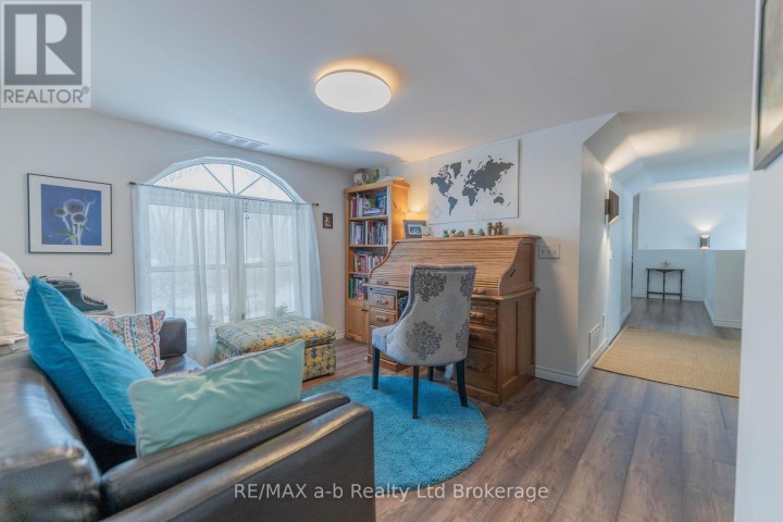 Photo 35 at 13 N Potters Road, Tillsonburg