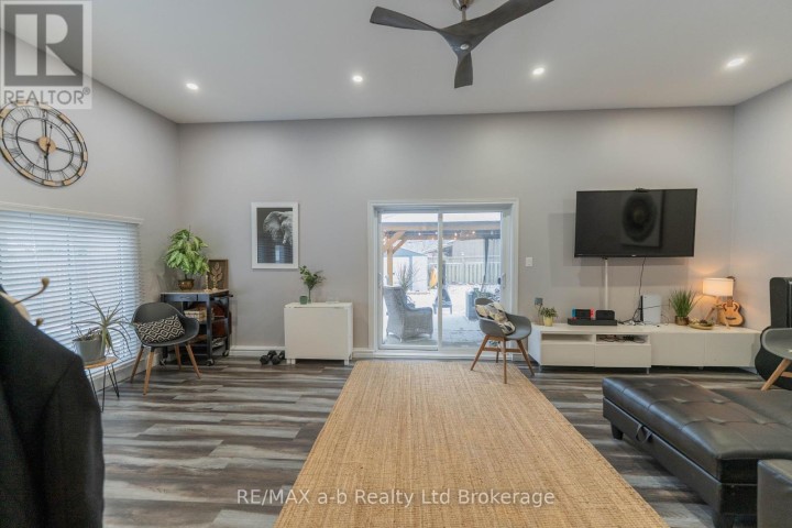 Photo 7 at 13 N Potters Road, Tillsonburg