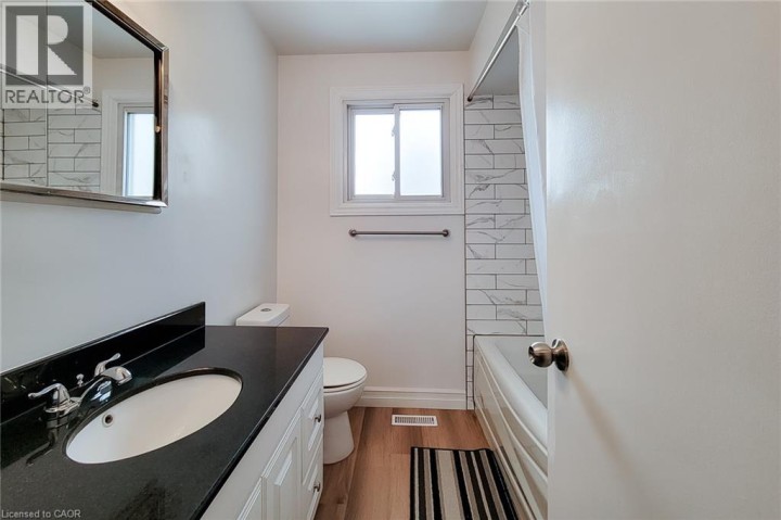 Photo 26 at 36 Hillcrest Avenue, Hillcrest, Brantford