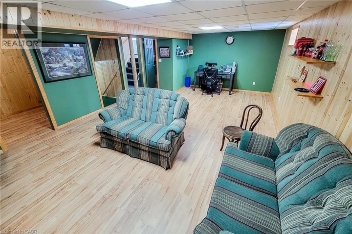 Photo 33 at 36 Hillcrest Avenue, Hillcrest, Brantford