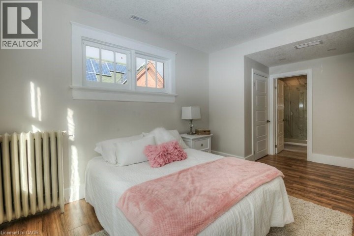 Photo 15 at 54 Park Street, Downtown Kitchener / W. Ward, Kitchener