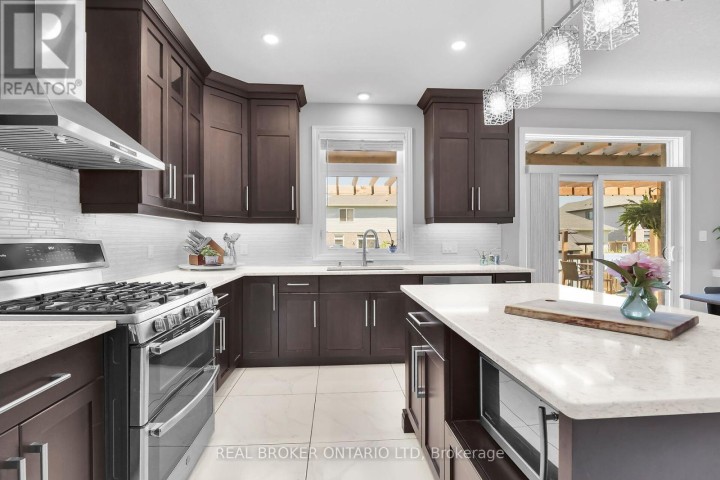 Photo 7 at 27 Glenwood Street, St. Thomas