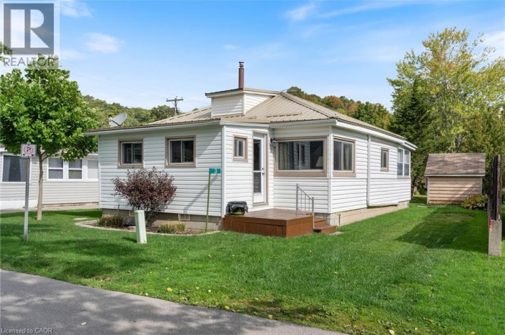 Photo 1 at 3 Harold Street, Turkey Point