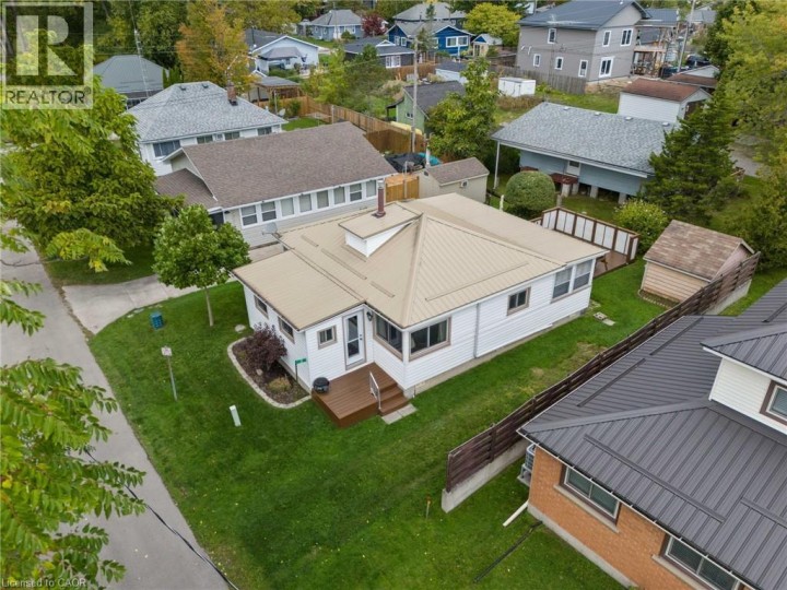 Photo 12 at 3 Harold Street, Turkey Point