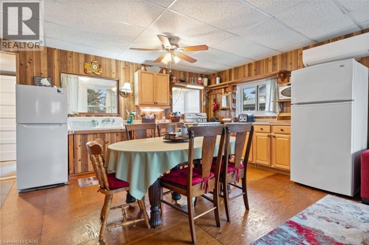 Photo 5 at 3 Harold Street, Turkey Point