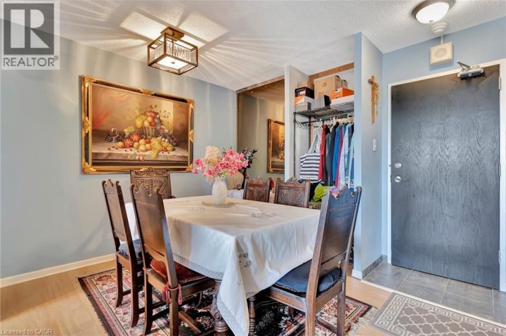 Photo 9 at 503 - 81 Church Street, Downtown / Rockway / S. Ward, Kitchener