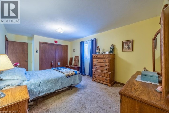 Photo 18 at 672 James Street, Delhi