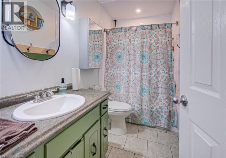 Photo 11 at 18 Gilston Parkway, Innerkip (Victoria Park), Woodstock