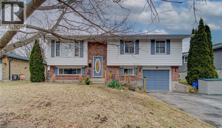 Photo 2 at 18 Gilston Parkway, Innerkip (Victoria Park), Woodstock