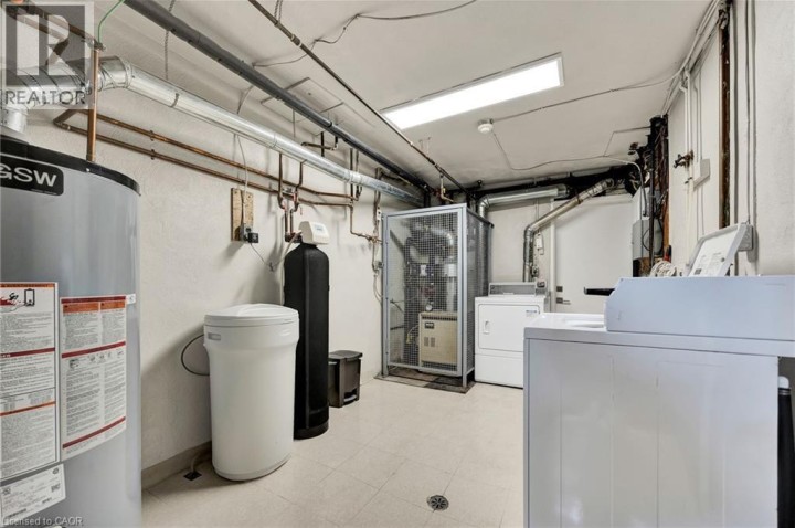 Photo 11 at 66 Barbara Crescent, Forest Hill, Kitchener