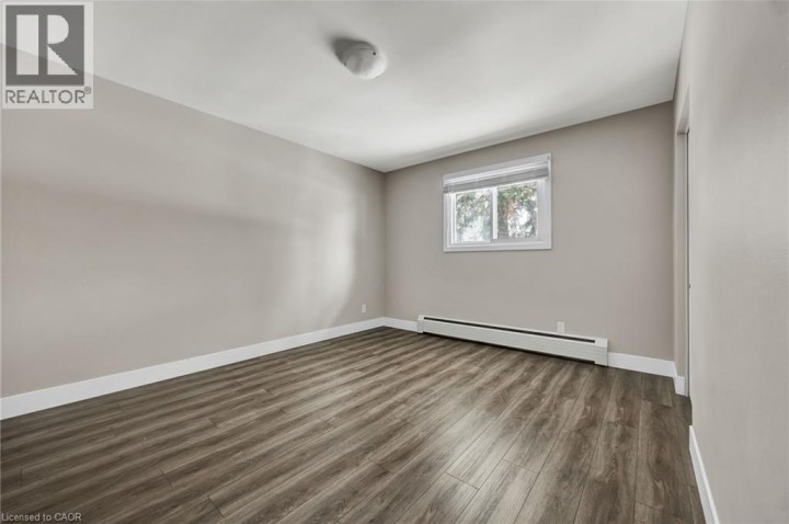 Photo 8 at 66 Barbara Crescent, Forest Hill, Kitchener