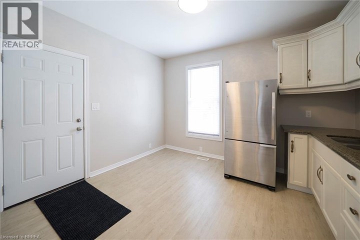 Photo 22 at 171 Drummond Street, Victoria / Arthur, Brantford