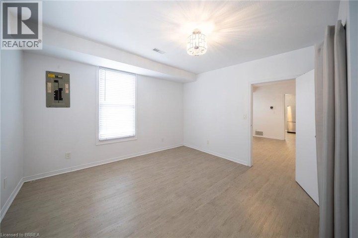 Photo 28 at 171 Drummond Street, Victoria / Arthur, Brantford