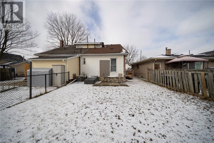 Photo 29 at 171 Drummond Street, Victoria / Arthur, Brantford