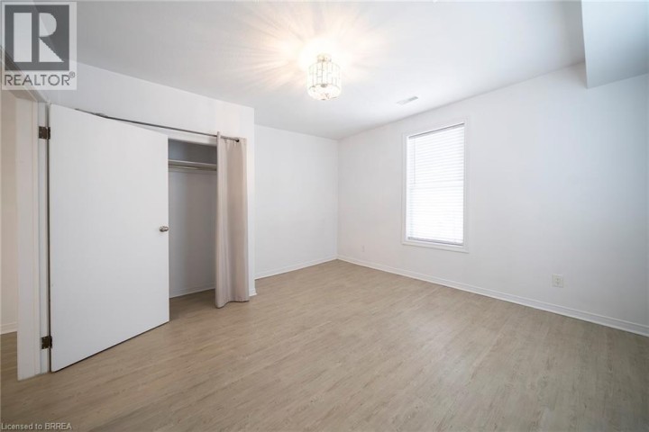 Photo 27 at 171 Drummond Street, Victoria / Arthur, Brantford