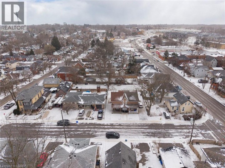 Photo 30 at 171 Drummond Street, Victoria / Arthur, Brantford