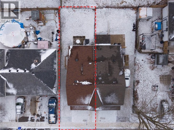 Photo 31 at 171 Drummond Street, Victoria / Arthur, Brantford