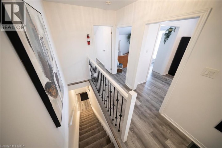 Photo 5 at 171 Drummond Street, Victoria / Arthur, Brantford